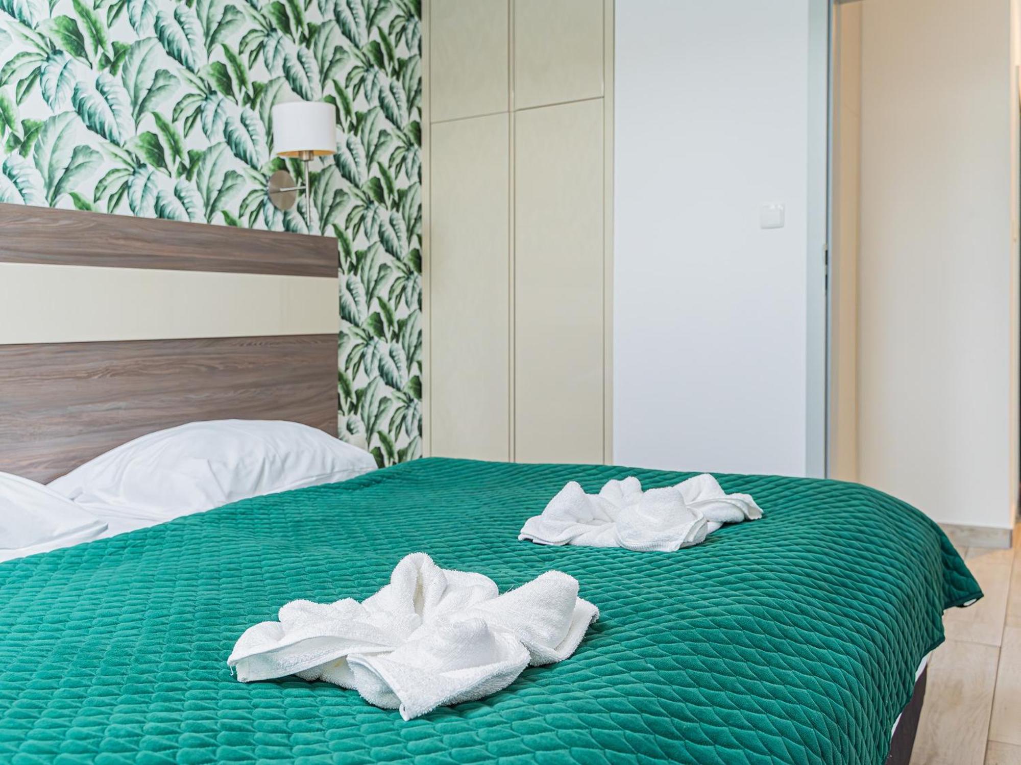 Апартаменти Vacationclub - Bormio Apartament 27 Сєнна Екстер'єр фото